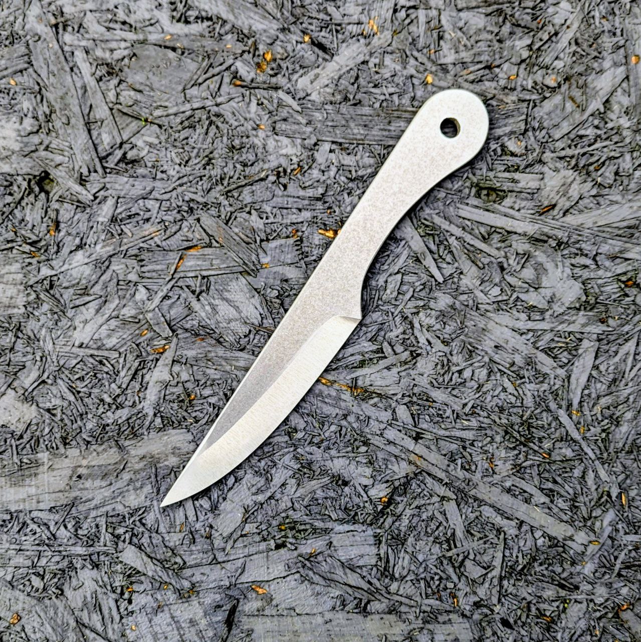 Метательный нож Катран 250 мм, 240 г, сталь 47 HRC, толщина 6 мм Метальний ніж Катран 250 мм, 240 г, сталь 47 HRC, товщина 6 мм Метательный нож Катран 250 мм, 240 г, сталь 47 HRC, толщина 6 мм Метальний ніж Катран 250 мм, 240 г, сталь 47 HRC, товщина 6 мм